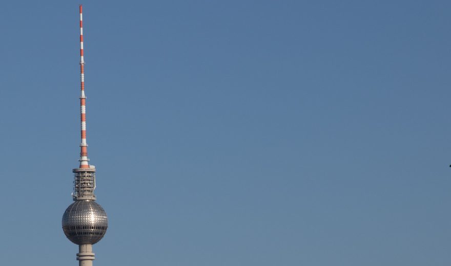 Nineties Berlin – Ausstellung lässt Berliner Clubkultur der 90er wieder auferstehen