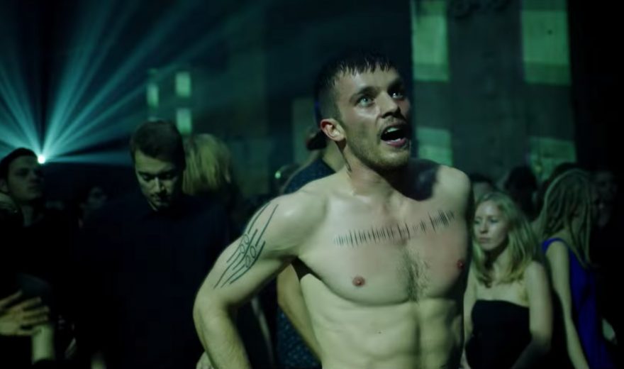 Die neue Serie BEAT auf Prime Video spielt in der Berliner Techno-Szene