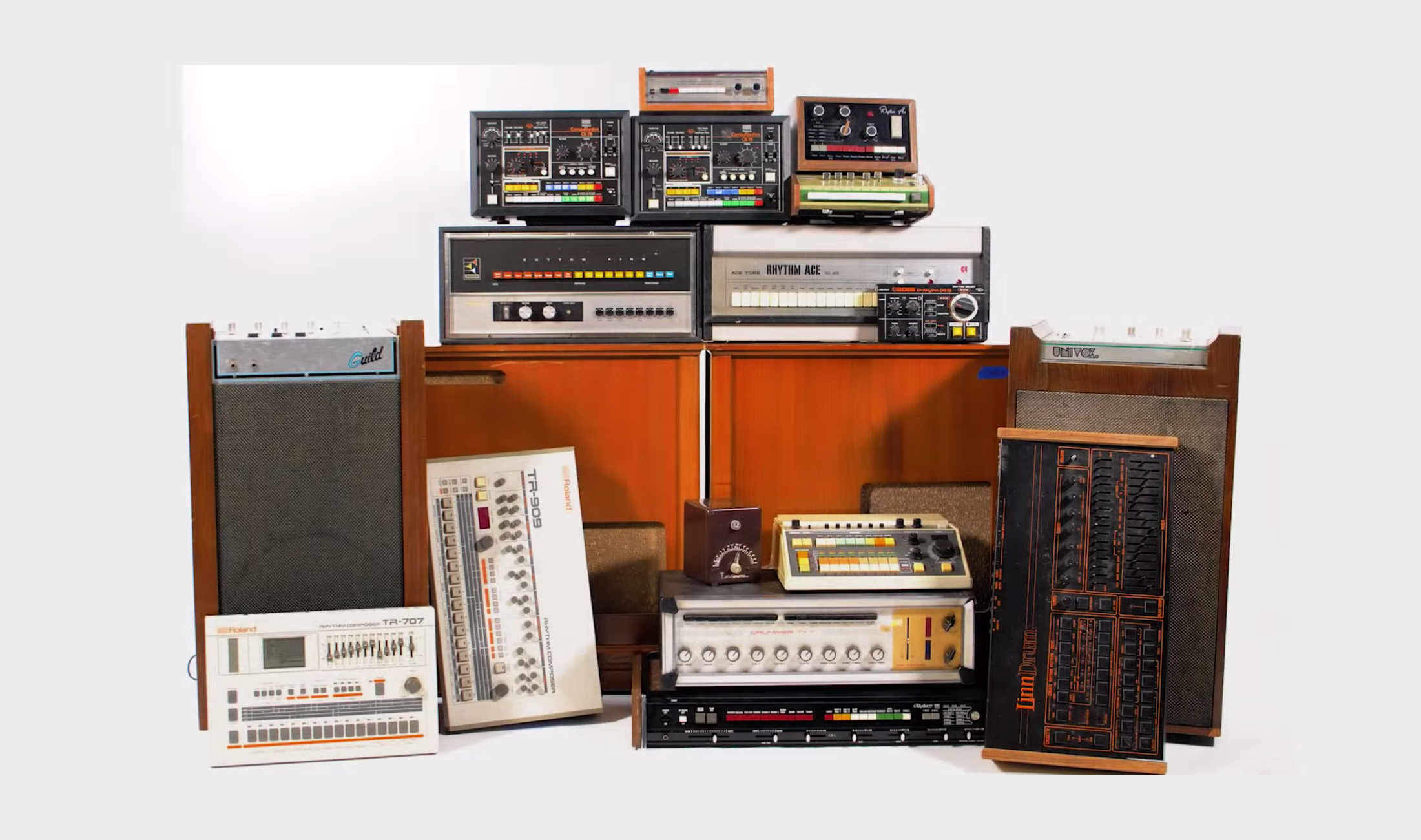 Für den guten Zweck: Moby verkauft seine 200 Drum Machines