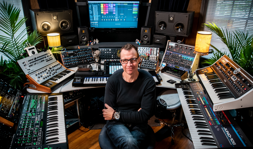 Ableton verschenkt Instrumenten-Paket 'Singularities'