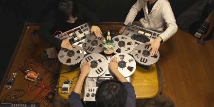 Video: Das Open Reel Ensemble macht „Turntablism“ mit Tonbändern