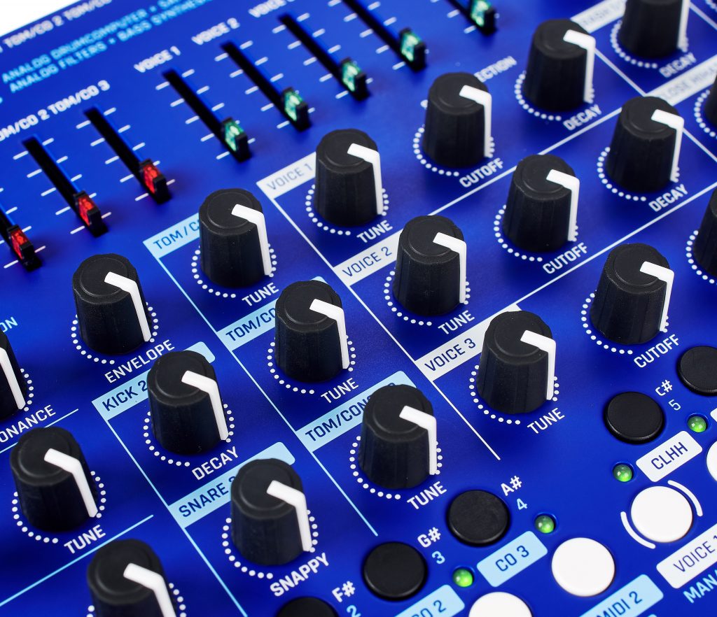 Der Tanzb&auml;r 2 von MFB im Close-Up.