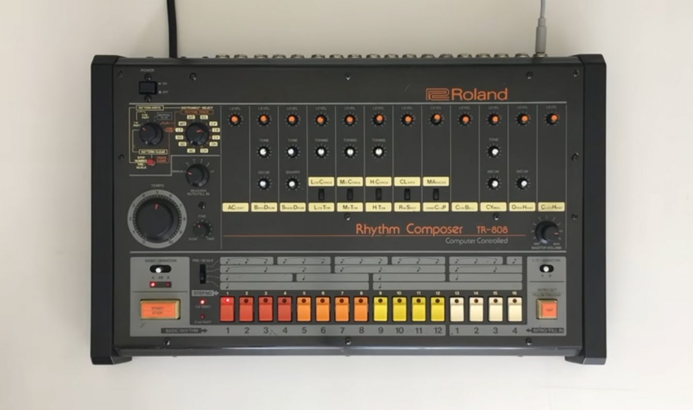 Video: Liebeserklärung an die Roland TR-808
