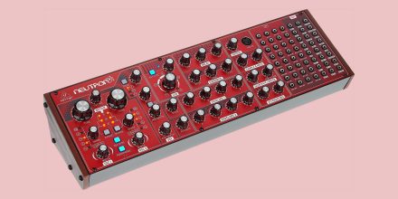 Test: Behringer Neutron – Halbmodularer Analogsynthesizer