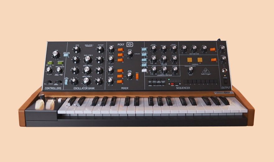Behringer POLY D – vierstimmiger Model D mit Warp Drive