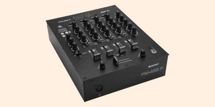 Test: Omnitronic PM-422 P / Vierkanal-Mixer