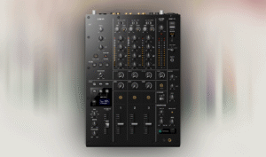 AlphaTheta DJM-V5 im Test: Warum dieser Mixer mehr kann als Club-Standard