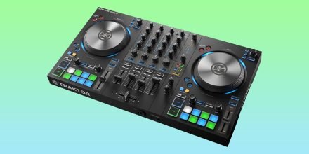 Test: NI Traktor Kontrol S3 / DJ-Controller