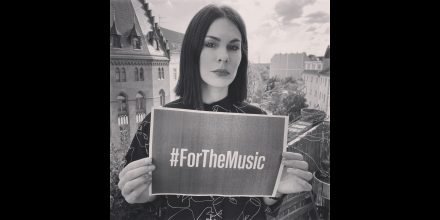 Rebekah startet eine Kampagne gegen sexuelle Belästigung