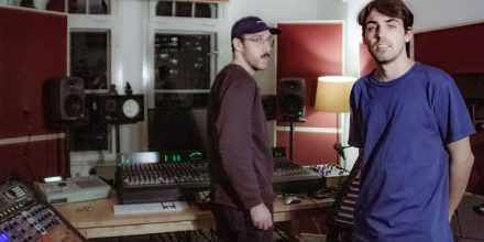 Up and Coming: Omega Men – von Hardware only und subtilem Politischsein