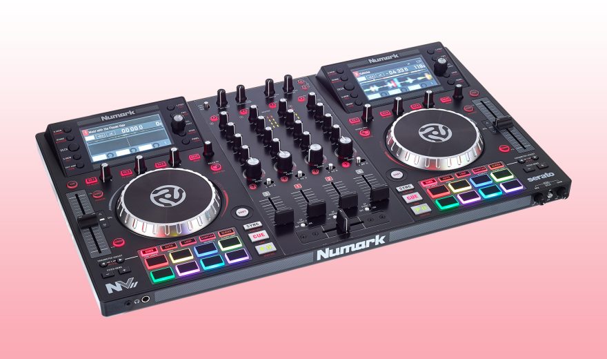 Test: Numark NV II / vierkanaliger Serato-Controller