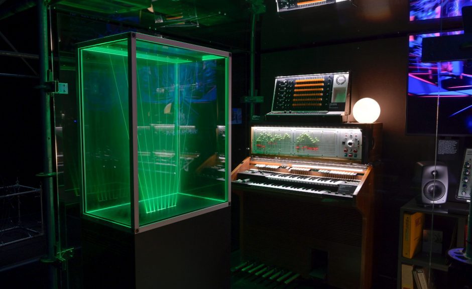 “Electro. Von Kraftwerk bis Techno”: Ausstellung in Düsseldorf bis Mitte Mai