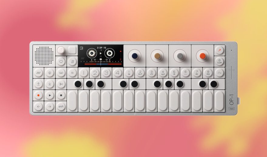 Superbooth 2022: Teenage Engineering stellt OP-1 field vor
