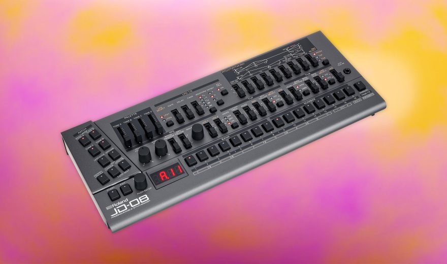 Test: Roland JD-08 / Boutique-Synthesizer