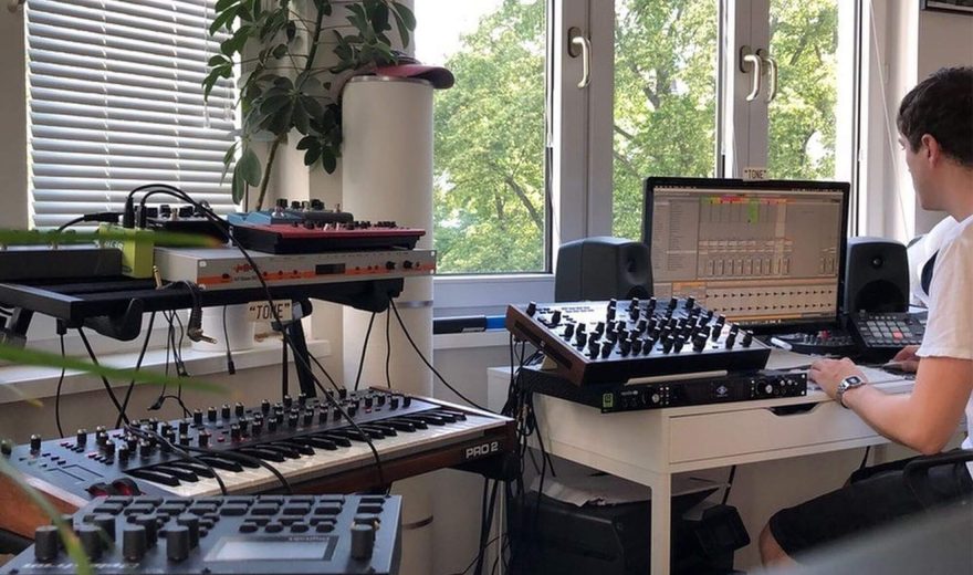 Diebe räumen komplettes Studio von Techno-Produzent Dustin Zahn aus