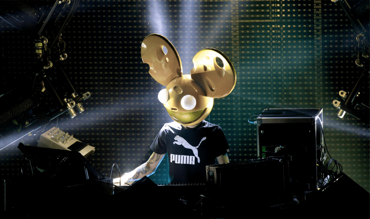 Deadmau5: "MIDI ist veraltet und es gibt kaum Entwicklungen im Software-Bereich"