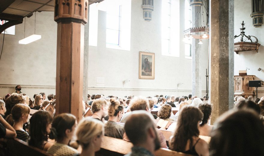 Tripbericht: Meakusma 2022 – Branchentalk am Weinstand