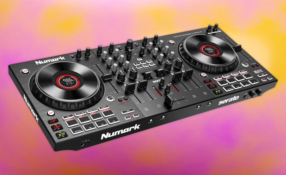 Test: Numark NS4FX / DJ-Controller