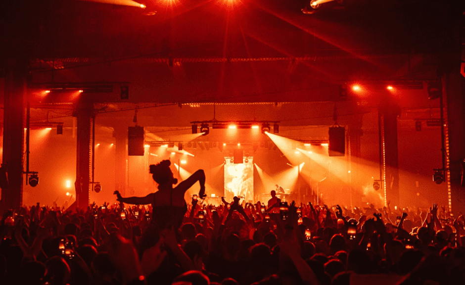 The Warehouse Project: Kurzdokumentation über legendäre Veranstaltungsreihe erschienen