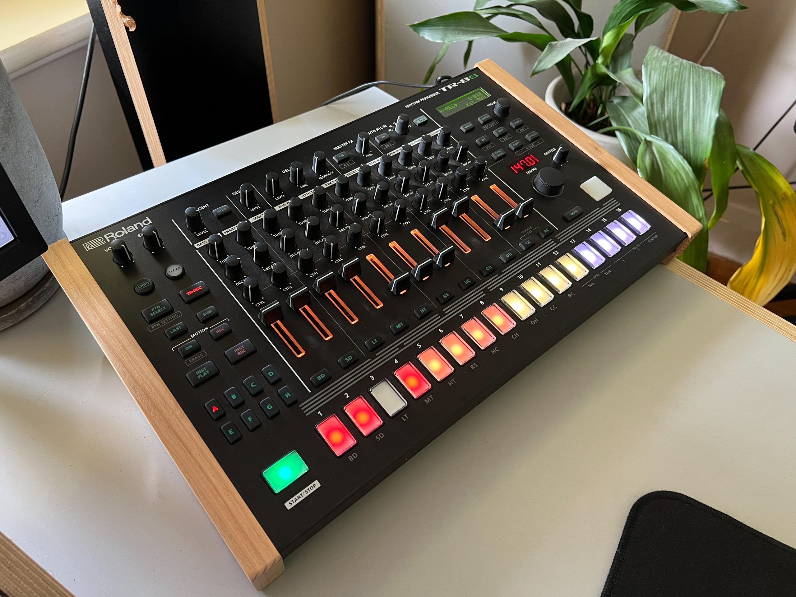 Die TR-8S von Eddie Hale.