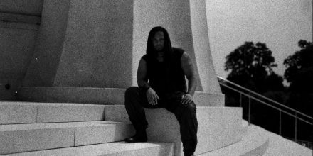 Hieroglyphic Being: "Man wird nicht geboren, um die Bitch von jemand zu sein"