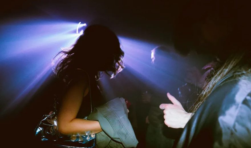 Reportage: Techno als Gruppentherapie – Moldaus junge Generation