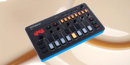 Test: Roland J-6 / Chord Synthesizer mit FX und Sequenzer