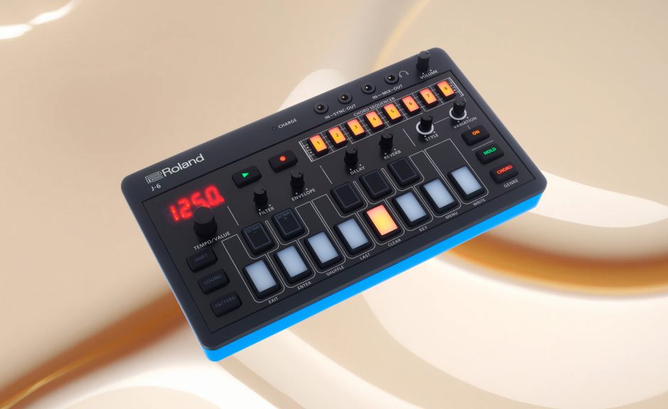 Test: Roland J-6 / Chord Synthesizer mit FX und Sequenzer
