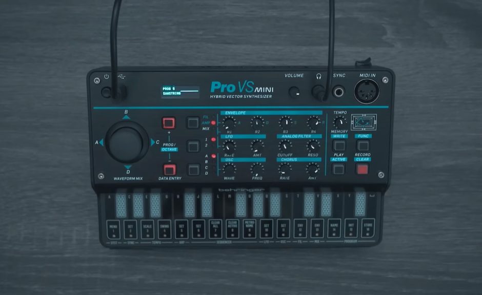 Behringer PRO VS Mini: Neues Video zeigt den fertigen Synthesizer