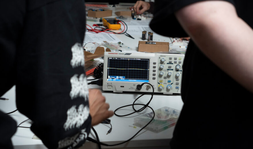 Erfahrungsbericht: DIY and Synth Meetup – Komm und patch mit uns!