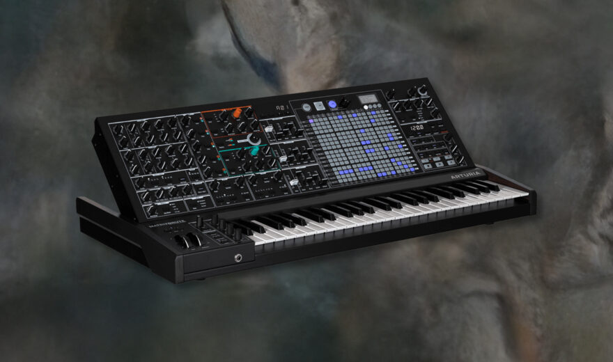 Black Friday: Arturia Matrixbrute Noire mit 17 Prozent Rabatt