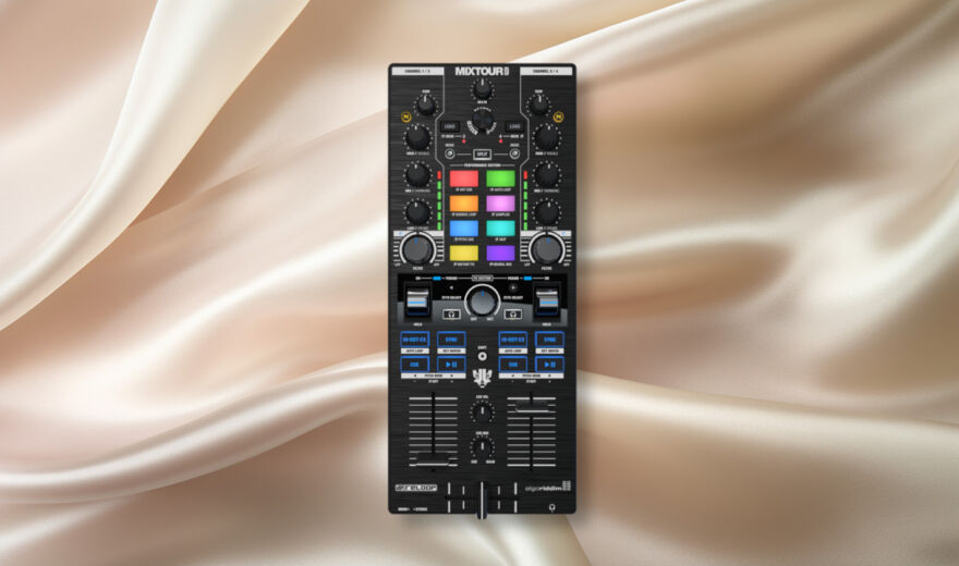 Reloop Mixtour Pro: Kompakter Vierkanal-Controller