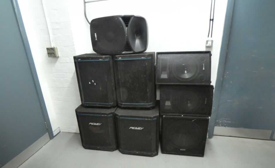 England: Polizei verkauft beschlagnahmte Lautsprecher