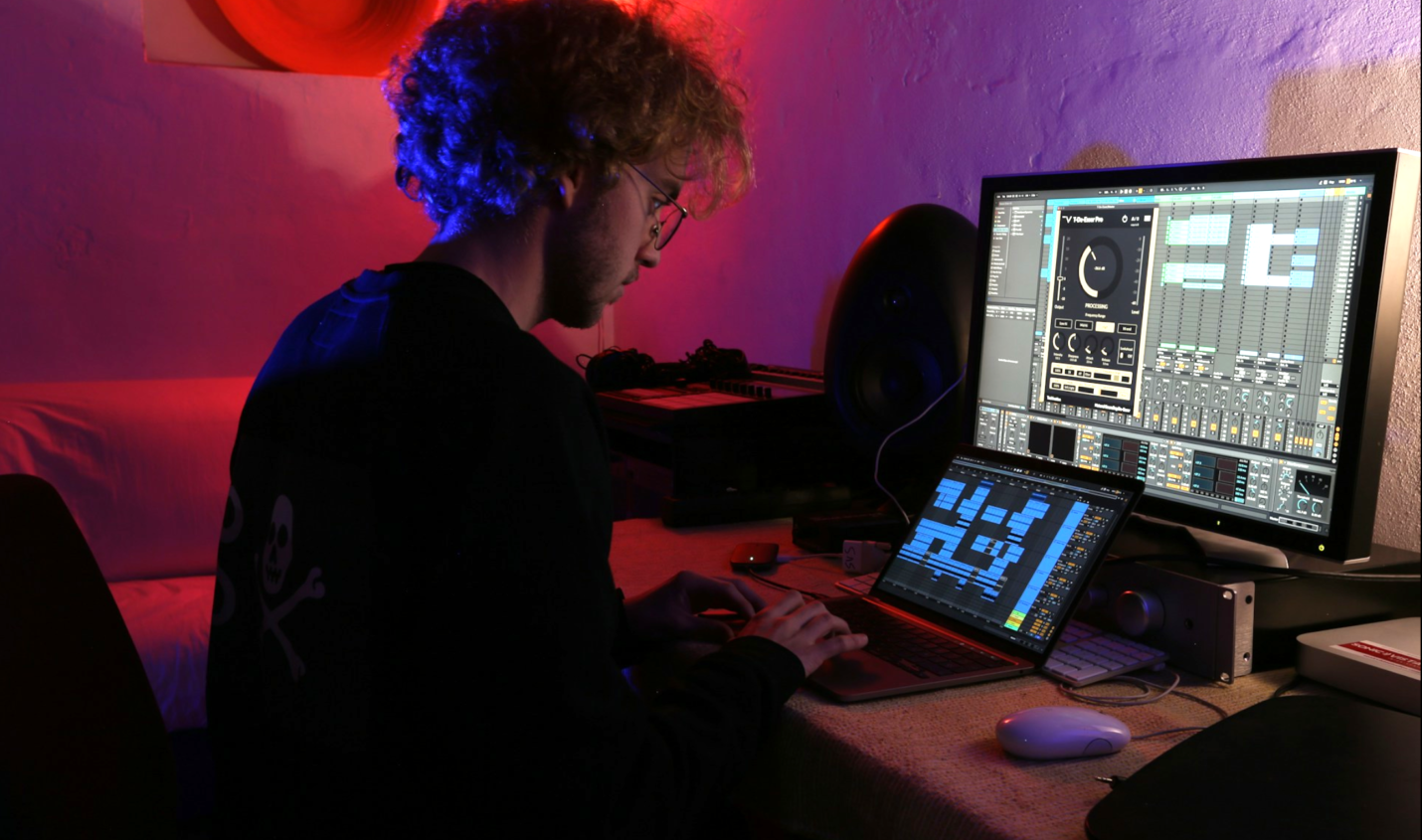 Roland und Universal Music veröffentlichen Manifesto für KI in der Musikproduktion