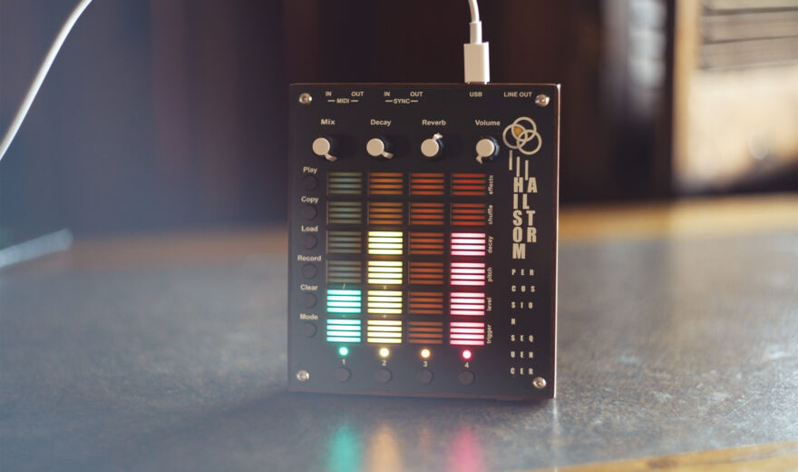 Rainy Day Hailstorm: Drum Synthesizer und Sampler mit Touchstrips