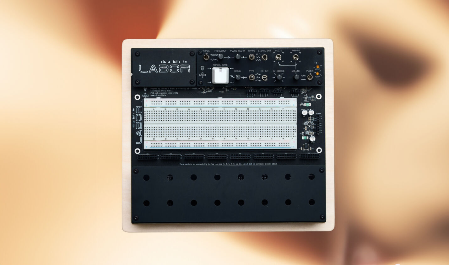 Erica Synths EDU DIY Labor: Synthesizer-Baukasten zum Experimentieren