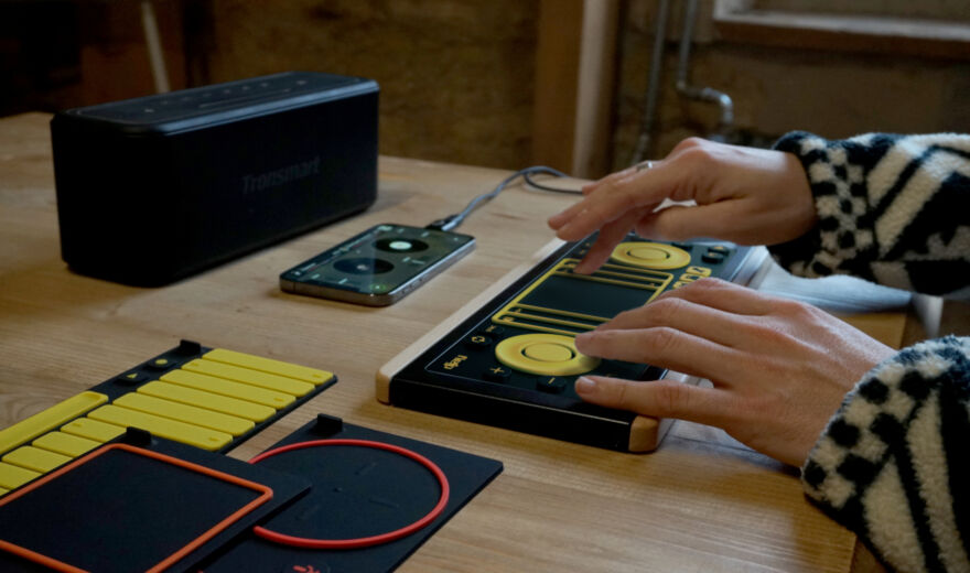 J-Play DJ MIX Pad: Touchpad-DJ-Controller von J-Music für djay Pro