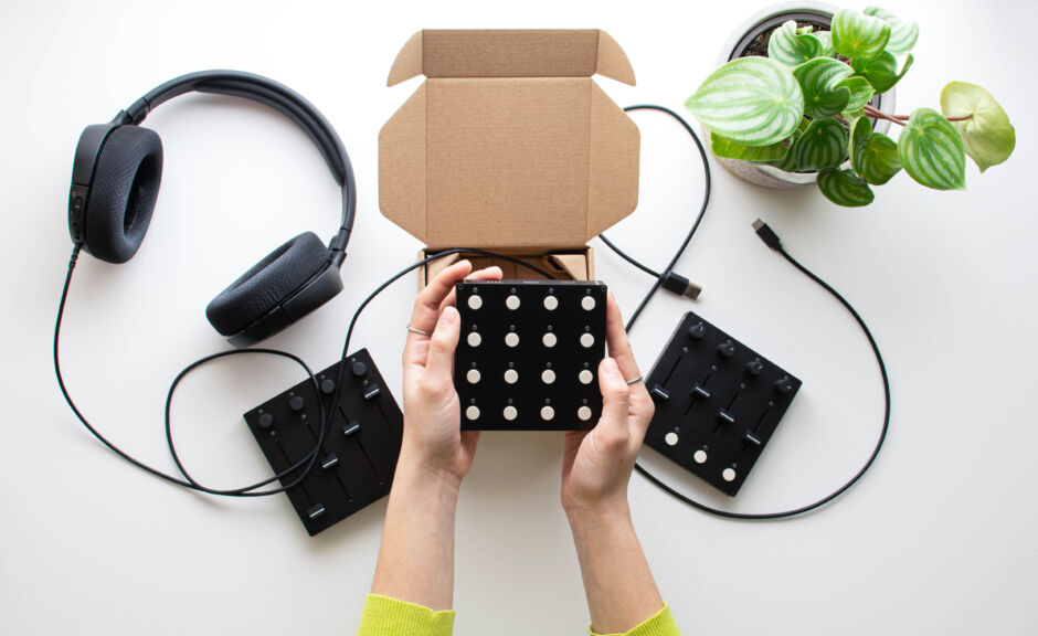 Intech Studio Grid: modulares Controllersystem zum Auflegen und Produzieren von Musik