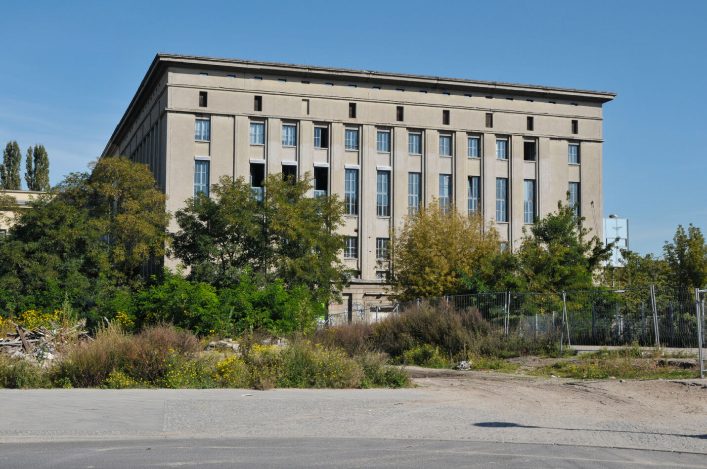 Line-Up veröffentlicht: Das Berghain feiert 20 Jahre Jubiläum 