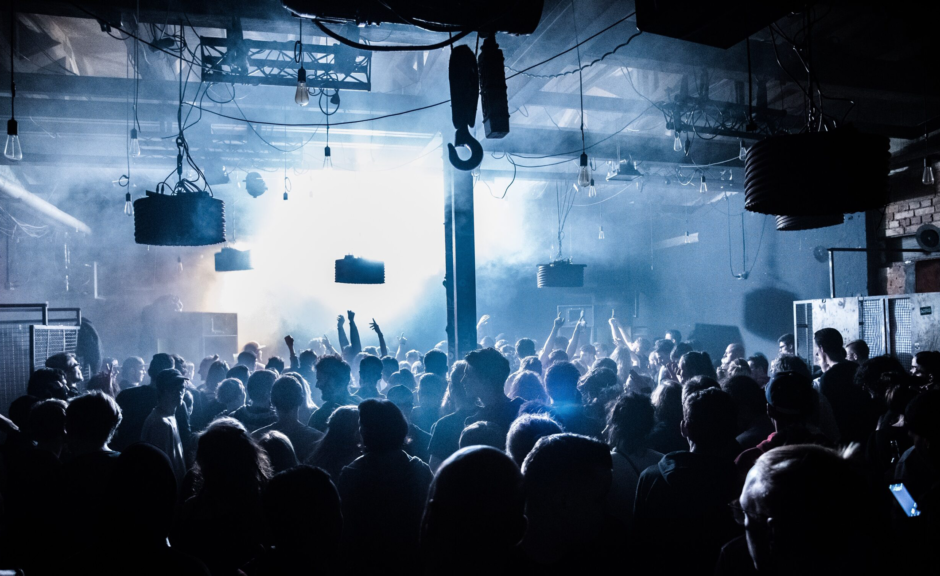 Suchergebnisse für: "Club"