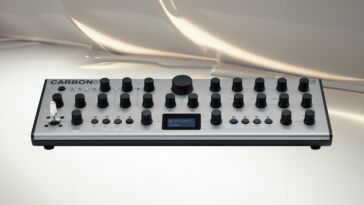 NAMM 2025: Modal Electronics Carbon8M im Desktop-Format