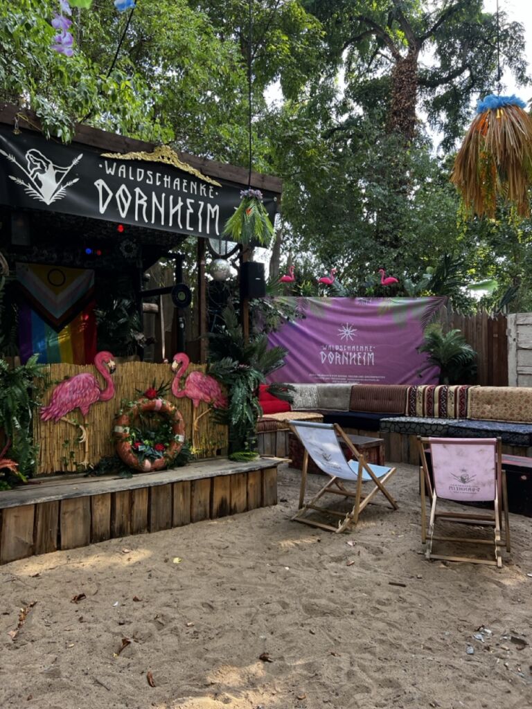 &copy; Mira M&uuml;ller