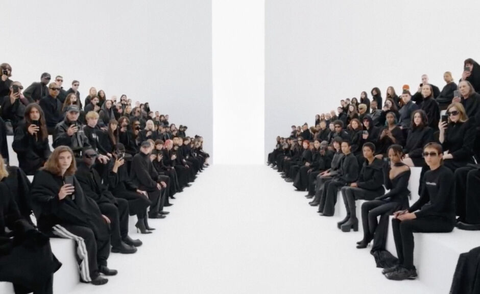 Aus der Glosse: Clubkultur-Couture am Arsch