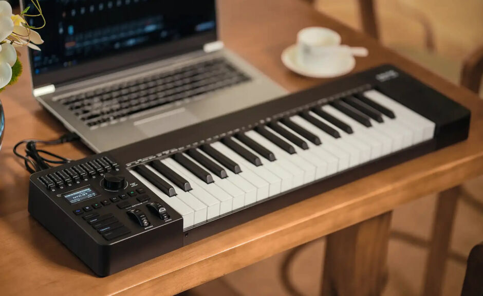 NUX NTK: Keyboard-Controller mit Trackpad