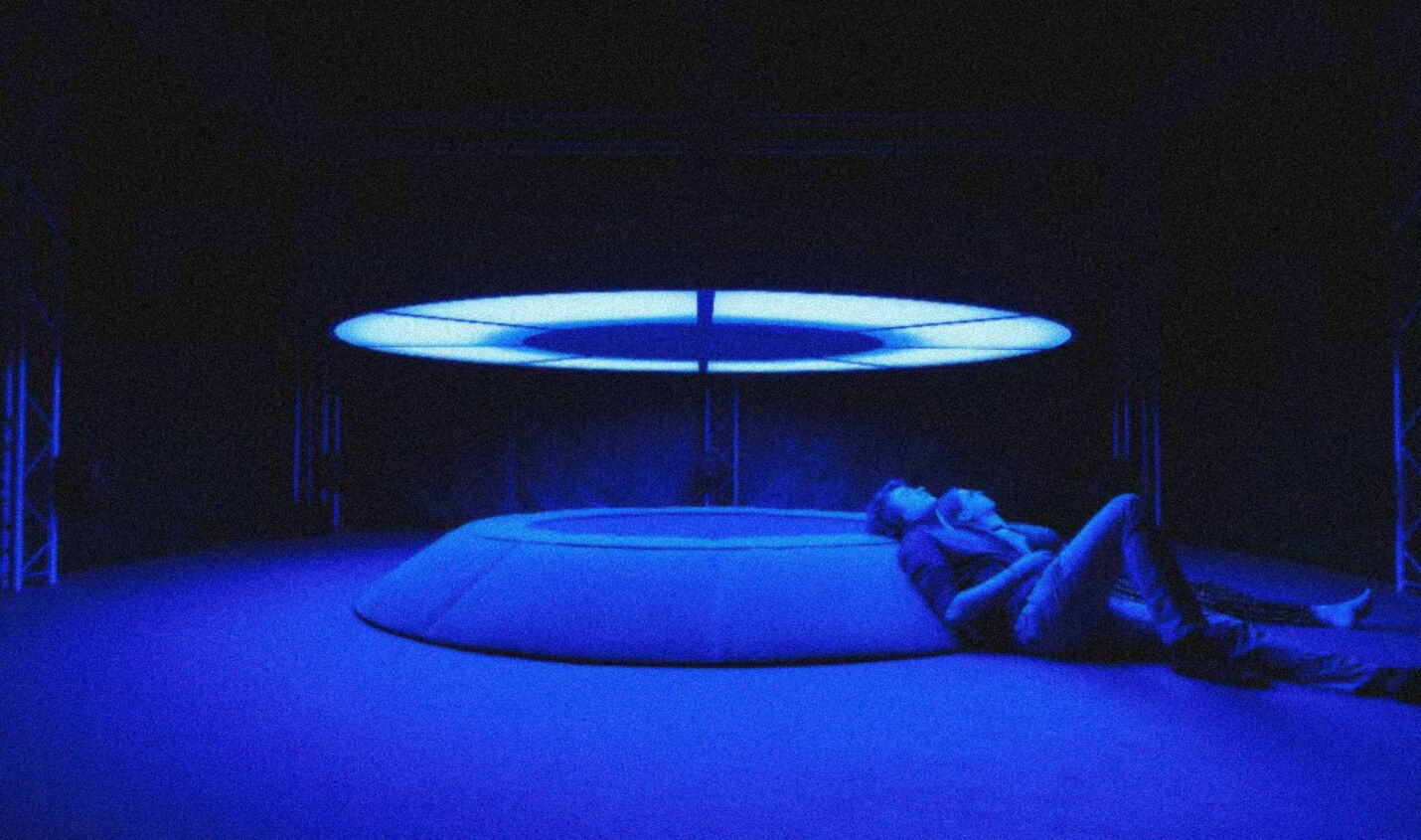 Berlin: 3D Sound-Installation "The Oracle" verbindet Meditation und Kunst