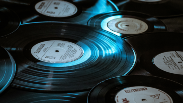 Britisches Vinylpresswerk Seabass Vinyl offiziell als klimaneutral zertifiziert