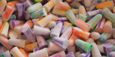 Neue UK-Studie zu Hörschäden von Clubgänger:innen