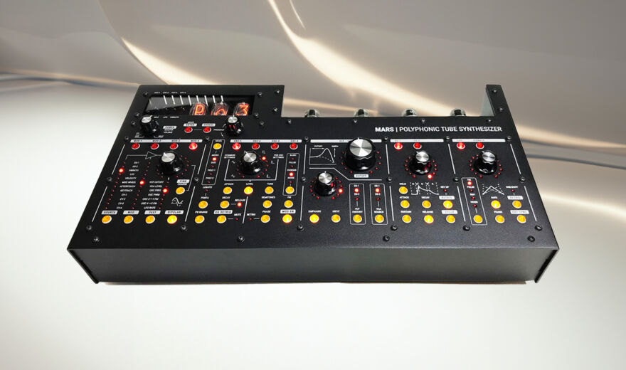 Eternal Engine MARS: Polyphoner Röhren-Synthesizer