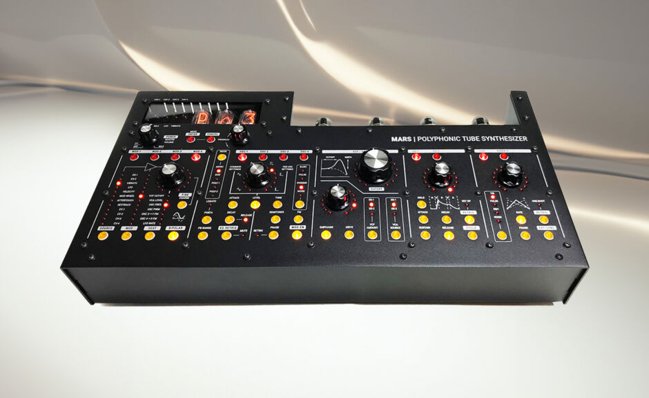 Eternal Engine MARS: Polyphoner Röhren-Synthesizer