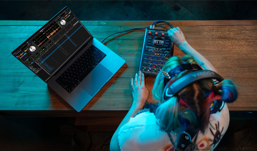 Roland SP-404 MKII: Ab sofort als Serato DJ- und Serato Studio-Controller einsetzbar